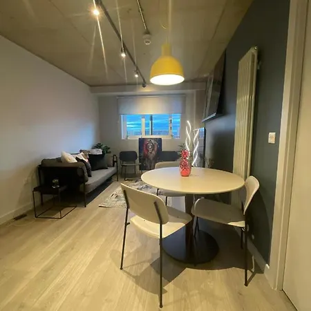 Apartment 1 Bedroom In Luxury In Leeds *